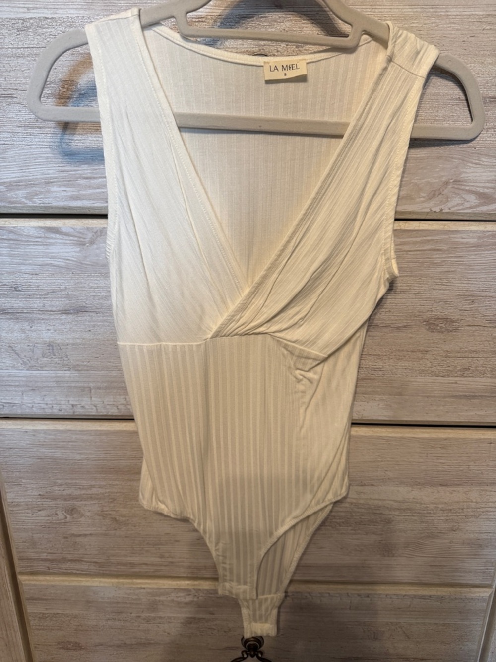 Women’s LA MIEL Cream Ribbed Bodysuit size small